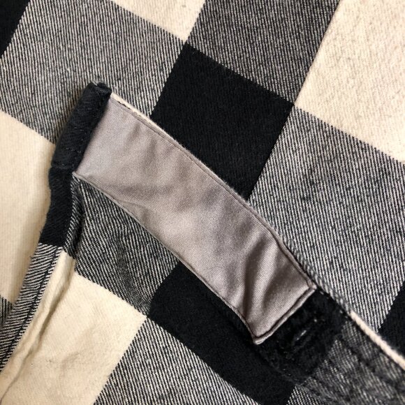 Duluth Women's Free Swingin Flannel Shirt Large Black White Goth Beetlejuice - Picture 4 of 10